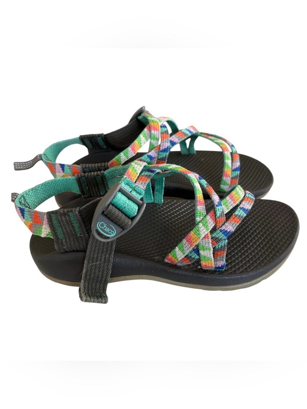 Chaco Youth Strappy Sport Sandals in Rainbow Geometric Pattern Size 4.5Y-5Y